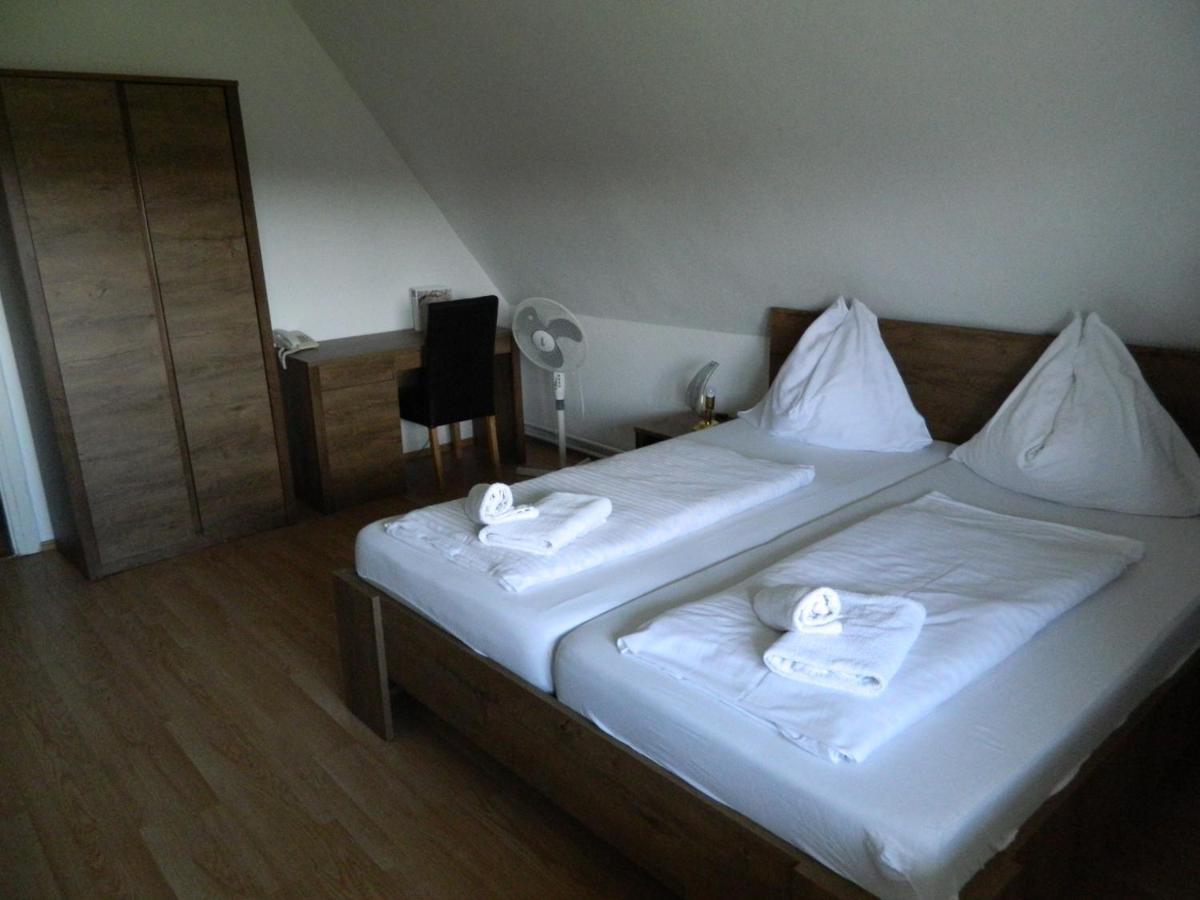 Hotel Familia Zamardi Luaran gambar
